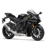 2017-Yamaha-YZF-R1-EU-Tech-Black-Studio-001