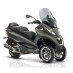Piaggio-mp3-scooter-dubai-uae-02