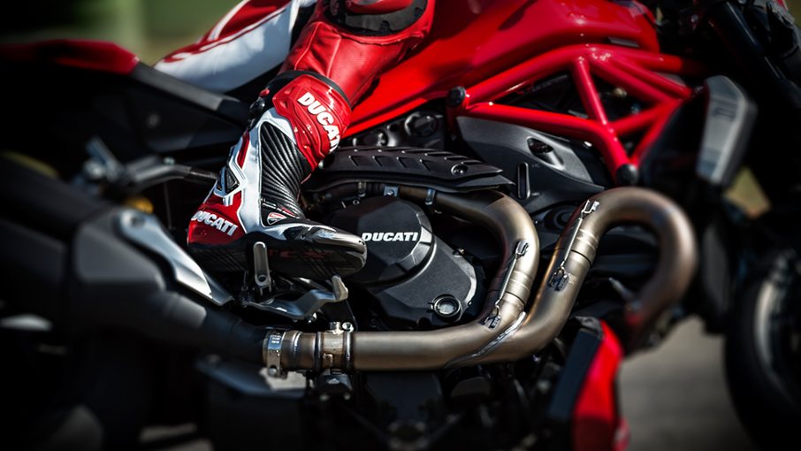 2018-Ducati-Monster-1200-r-3