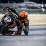2018-KTM-790-Duke-08-1