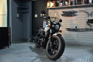 Indian-Scout-Bobber-2018-launch-UAE