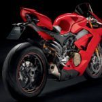 2018-Ducati-Panigale-V4-S-4