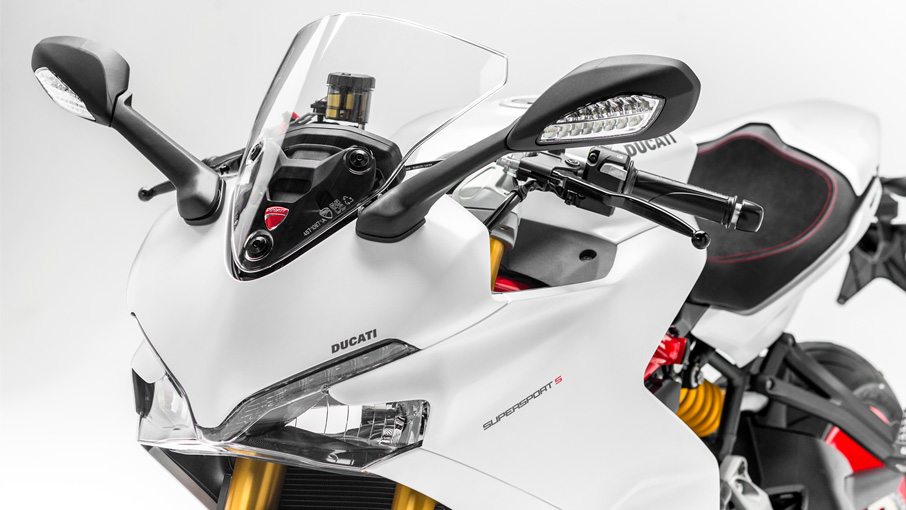 2018-Ducati-Supersport-S-4