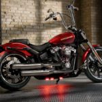 2018-harley-davidson-softail-BREAKOUT-8