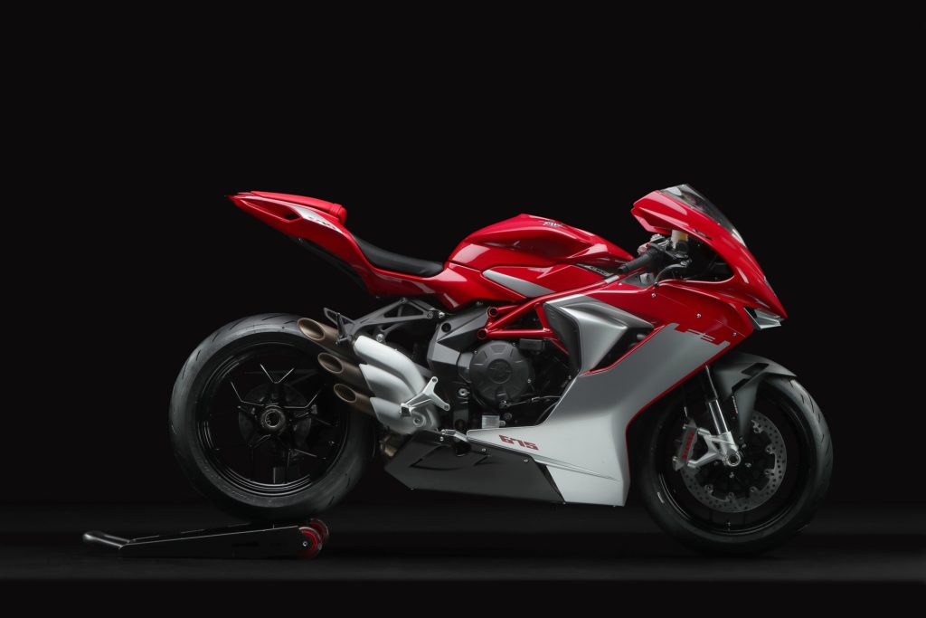 A2-compliant-MV-Agusta-F3-675-BNM_UAE_DUBAI