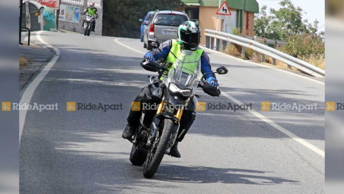 2020 Triumph Tiger 800 spy shot-uae-dubai (1)