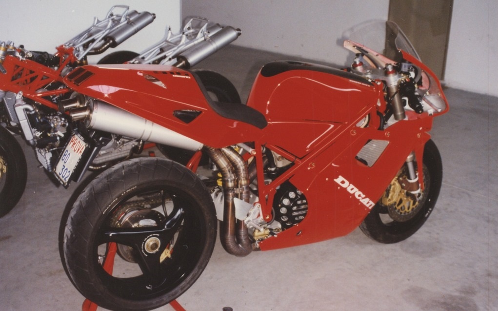 Ducati 916-museum-uae-dubai