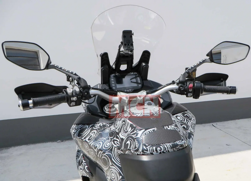 Ducati Multistrada 1260 GT-radar cruise control-uae-dubai (2)