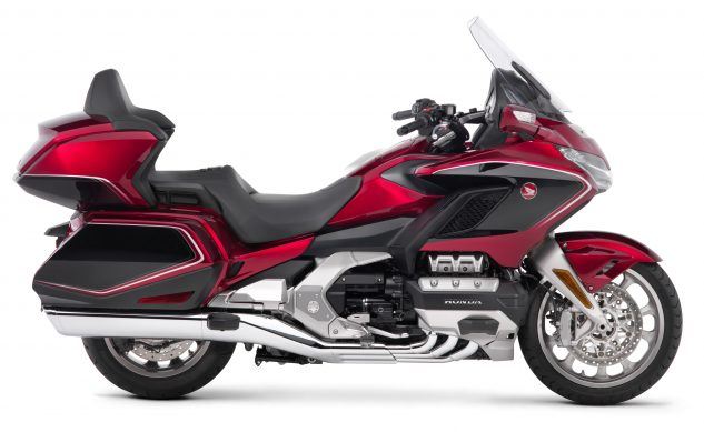 2020 Honda Gold Wing in Candy Ardent Red,Black-uae-dubai