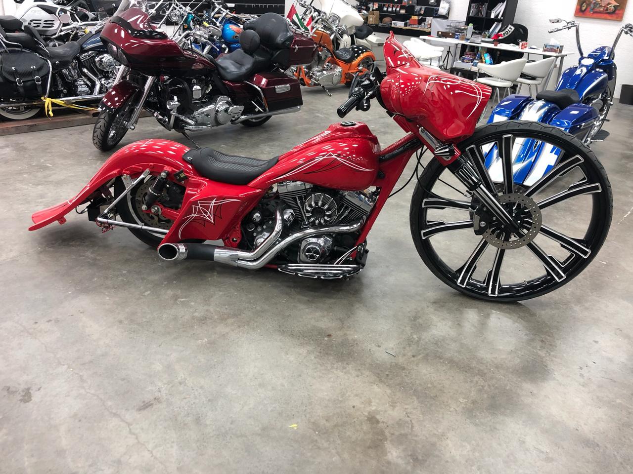 Big Daddy Kustoms-34-in wheel Bagger-custom motorcycles-uae-dubai
