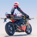 Ducati Panigale V4 Superleggera-test mule-uae-dubai (4)