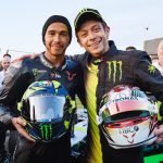 Lewis Hamilton-Valentino Rossi-ride swap-uae-dubai (2)
