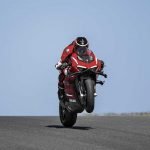2020-ducati-panigale-v4-superleggera-uae-dubai (12)