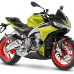 aprilia-tuono-660-acid-gold-front right