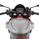 aprilia-tuono-660-cockpit