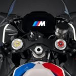 bmw-m-1000-rr-instrument-cluster