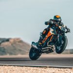 1290 super duke rr wheelie