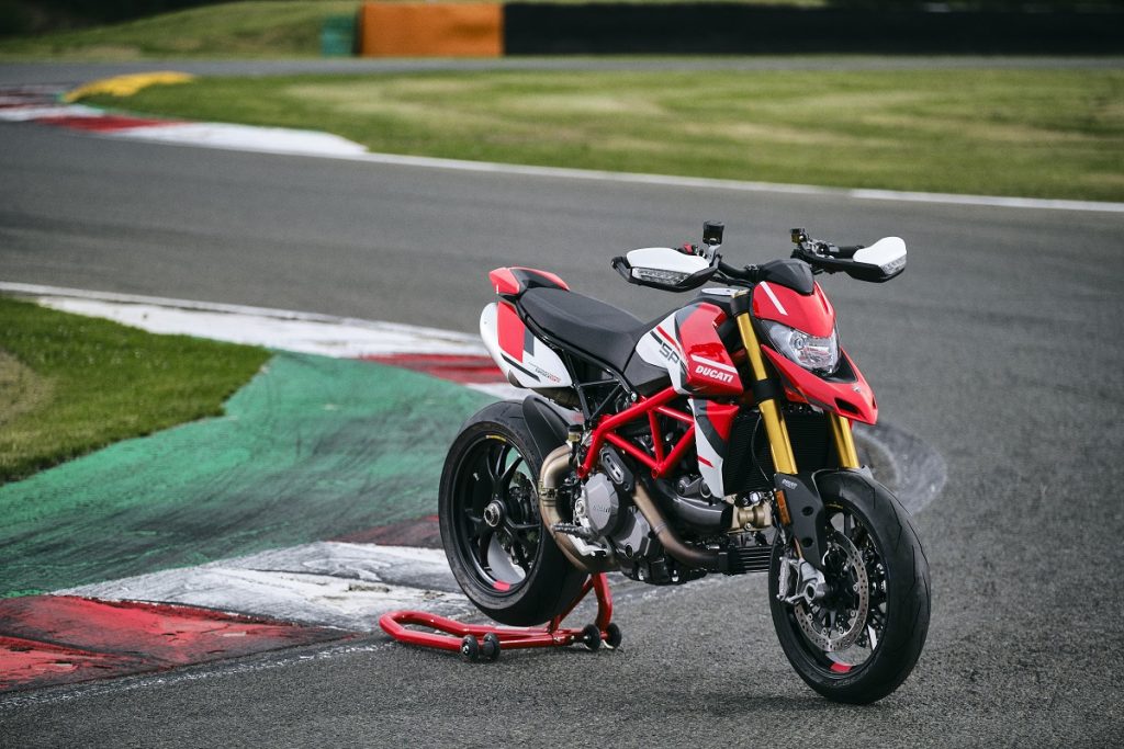 Ducati Hypermotard 950 SP front right track