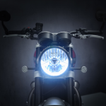 2021 Triumph Speed Twin headlight