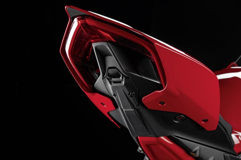 ducati-panigale-v4-tail tidy