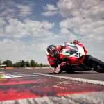 Ducati Panigale V2 Bayliss lean right