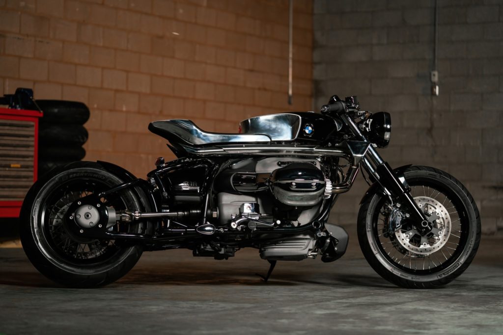 Spectacular BMW R 18 custom motorcycles from Canada. R 18 Future Café by Jay Donovan