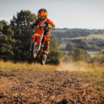 2023-KTM-SX-E 3-jump
