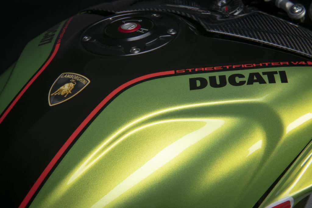 Ducati Streetfighter V4 Lamborghini fuel tank