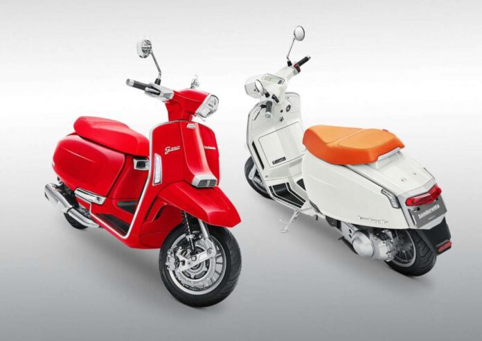 2024-Lambretta-G350-front and rear quarter 2024-Lambretta-G350-front and rear quarter