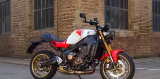 2025 Yamaha XSR 900 right side