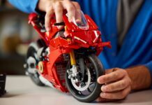 ducati panigale v4 s lego