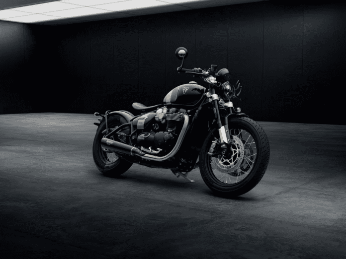 2025 Triumph Bonneville Bobber TFC front quarter