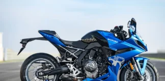 2024-suzuki-gsx-8r-right side