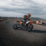 2025 KTM 390 SMC R slide (2)