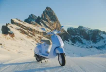 Vespa 946 Snake Debuts as Limited Edition Lunar New Year Special Vespa 946 Snake