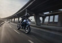 Welcome BMW’s Newest 1300cc Boxer Naked – The BMW R 1300 R BMW R 1300 R action shot