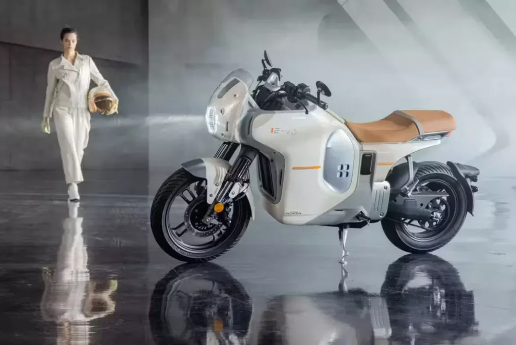 Honda E-VO unveiled