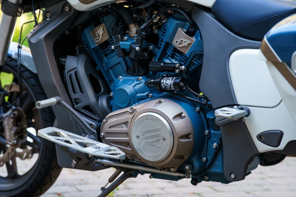 Indian Chieftain PowerPlus by Forever Rad