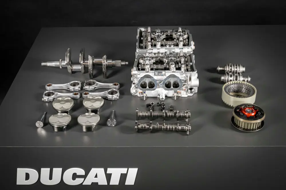 2026 ducati Panigale V4 R engine internals