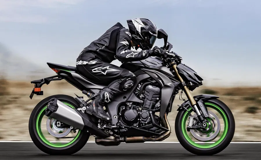 2026 kawasaki z1100 right side