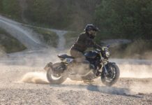 The Tracker Accessories Kit for the BMW R 12 nineT