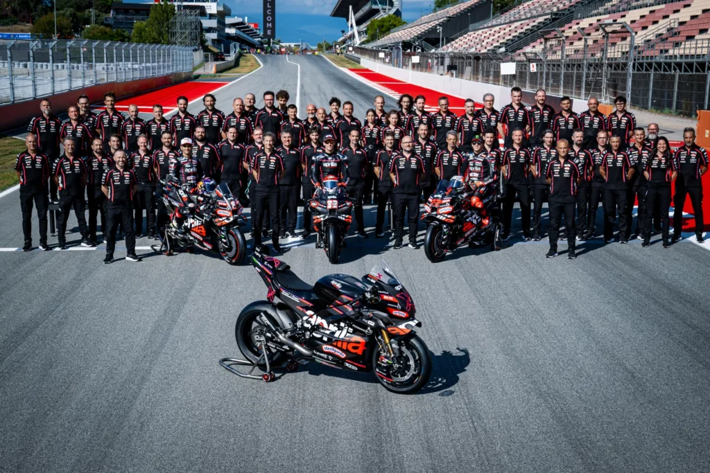 aprilia RSV4 X-GP with motogp team