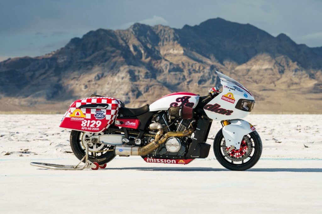 indian challenger new record at Bonneville Salt Flats