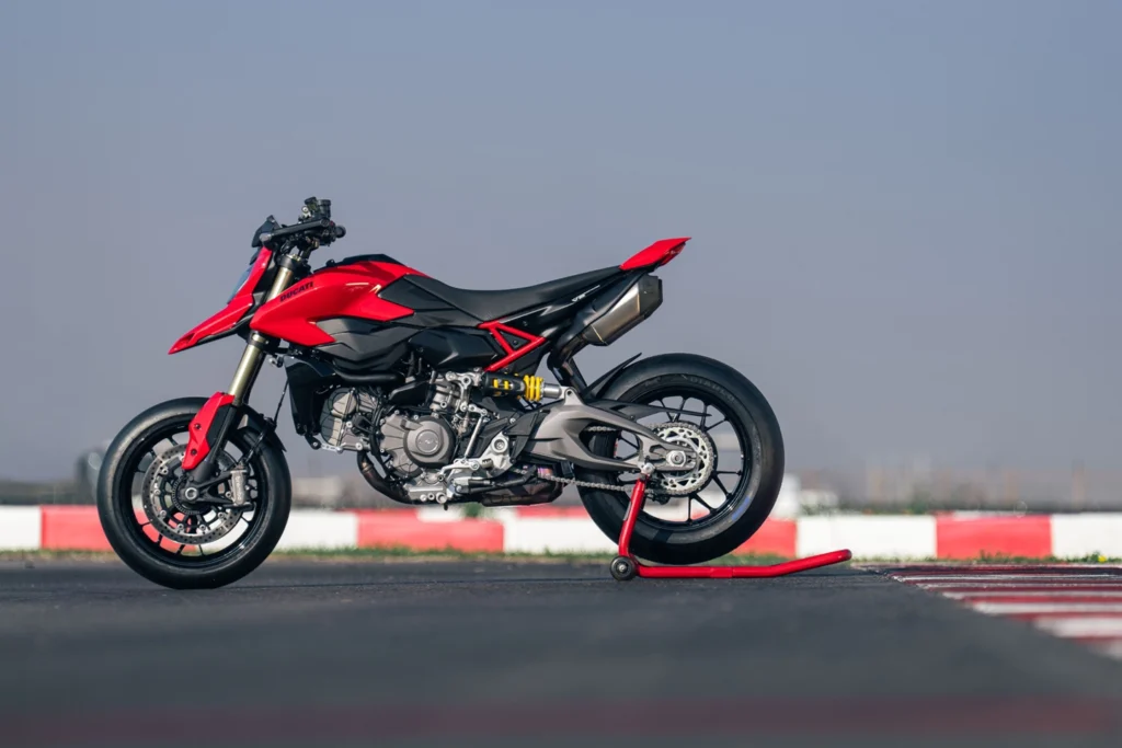ducati-hypermotard-v2