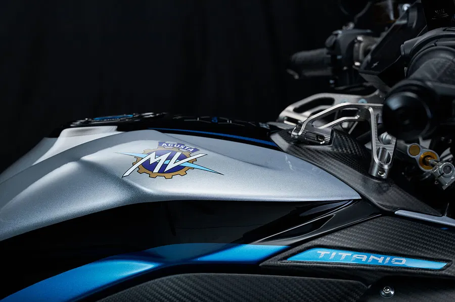 MV Agusta Rush Titanio