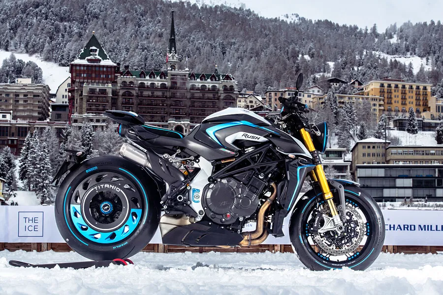 MV Agusta Rush Titanio