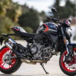 2026 Ducati Monster V2 (1)