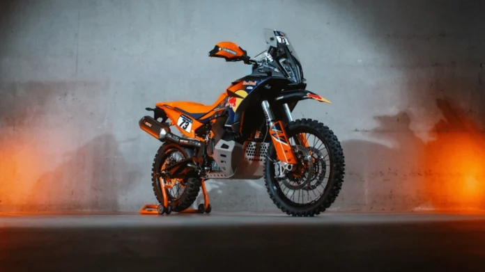 KTM 890 Adventure R Rally (1) KTM 890 Adventure R Rally