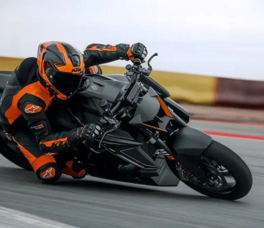KTM 1390 Super Duke RR Track