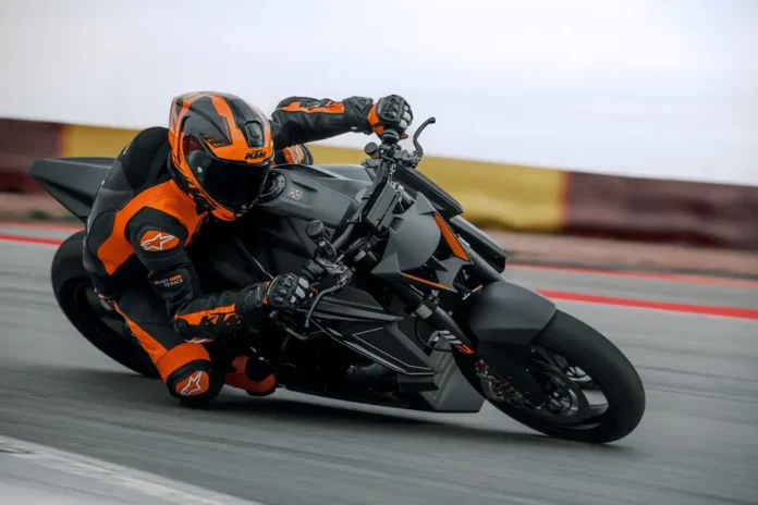 KTM 1390 Super Duke RR Track